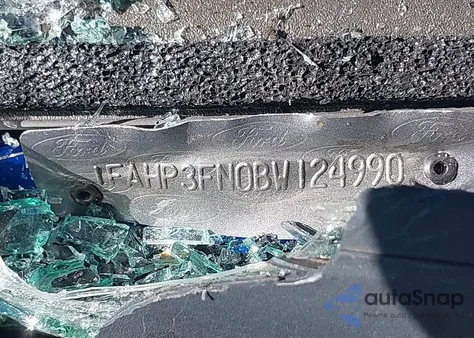 2011 Ford Focus Se from USA, damaged, VIN 1FAHP3FN0BW124990